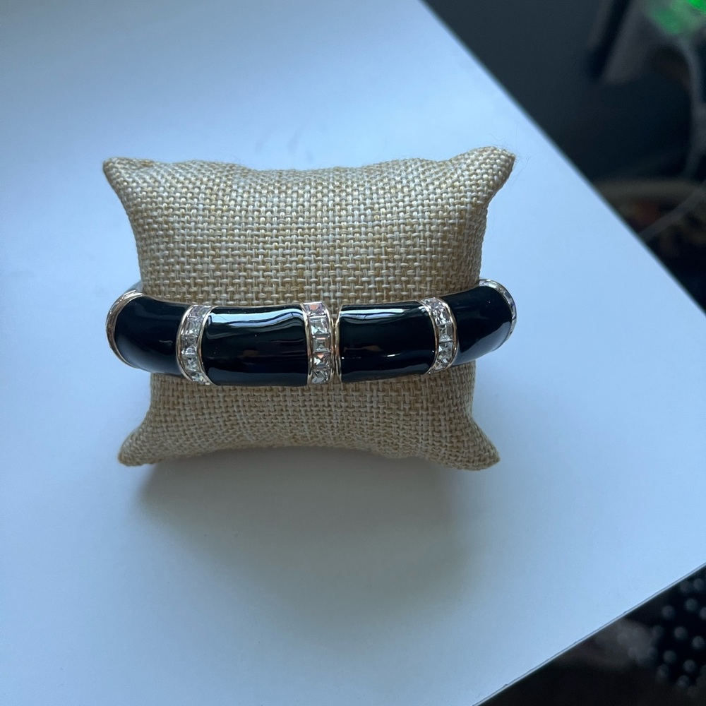 Park Lane Elegant Black Bombshell bracelet